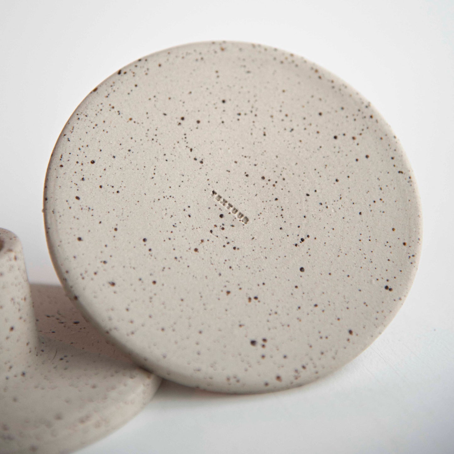 CANDLE HOLDER WHITE SPECKLED