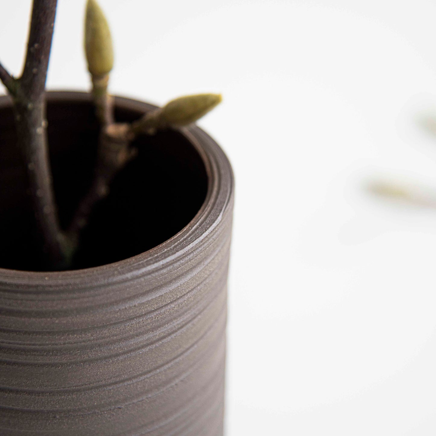 TEXTURE VASE DARK L
