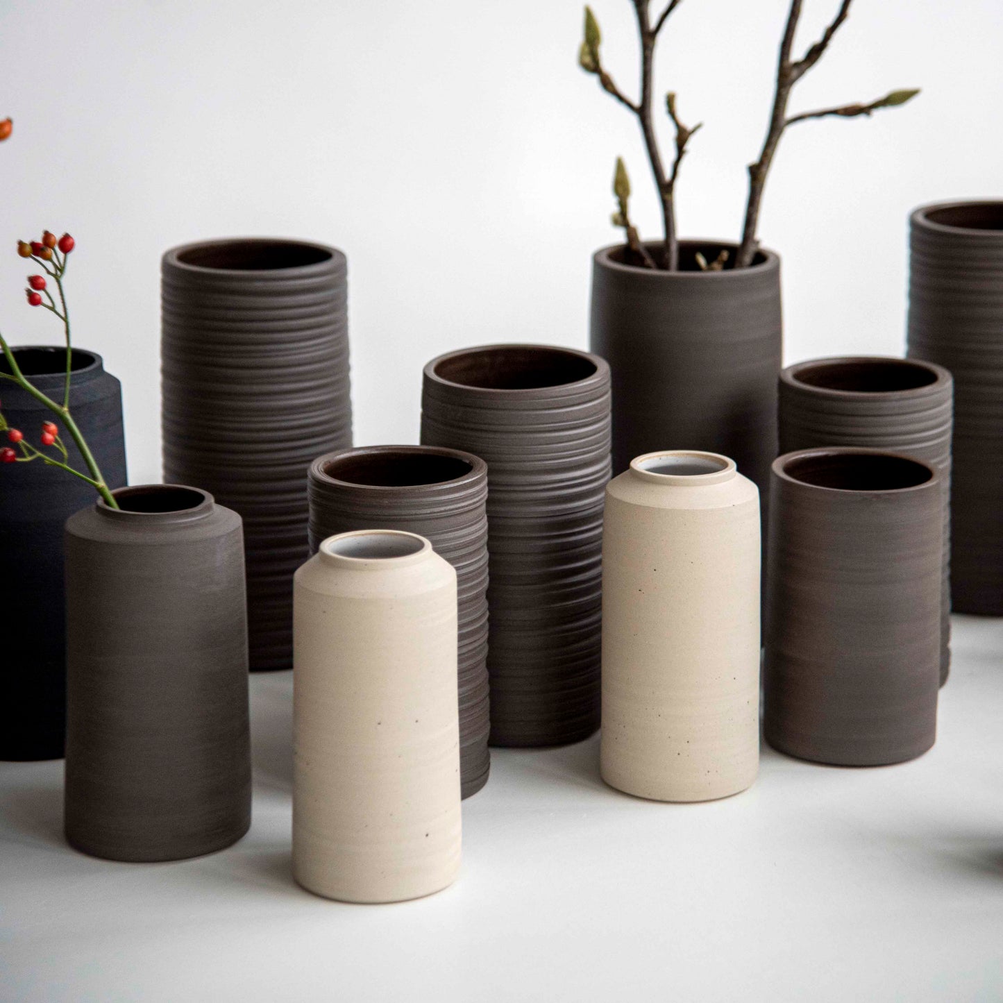 VASE WHITE M