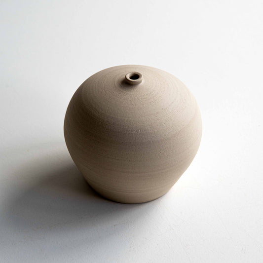WHITE VASE S