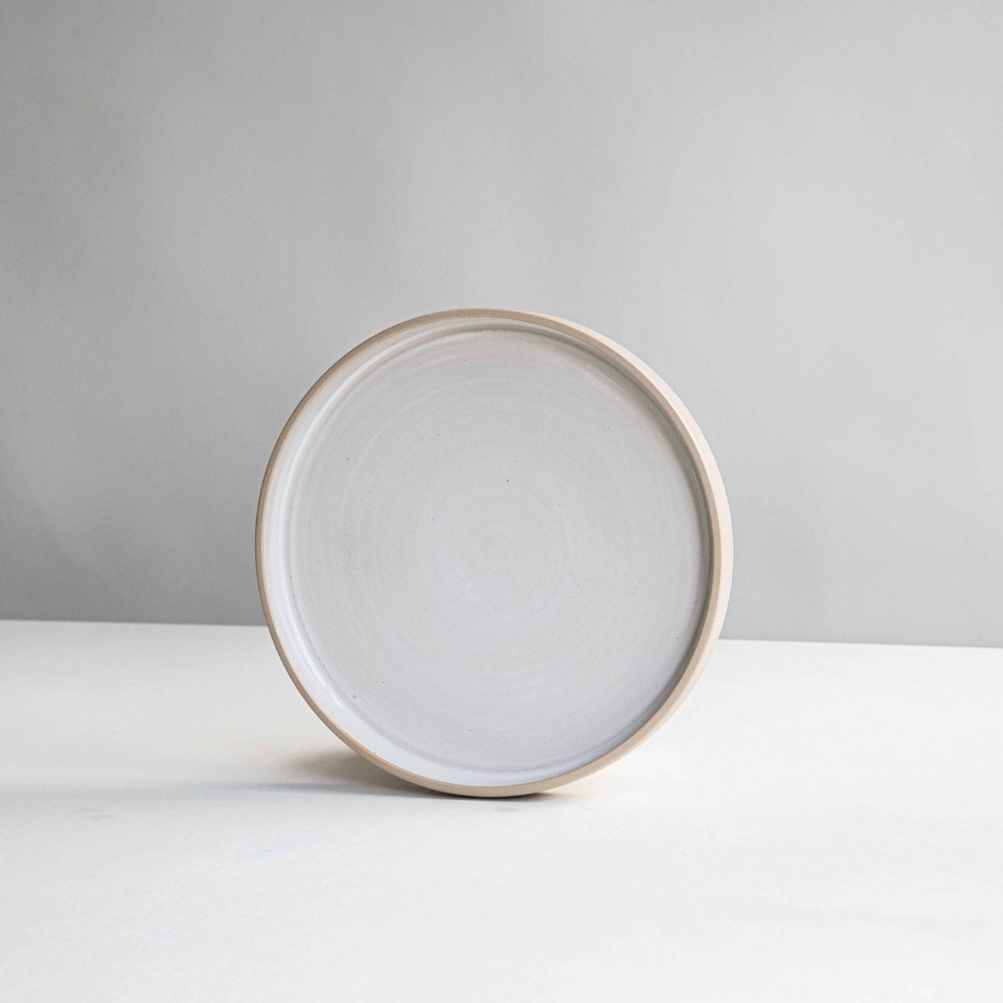 SHARING PLATE WHITE
