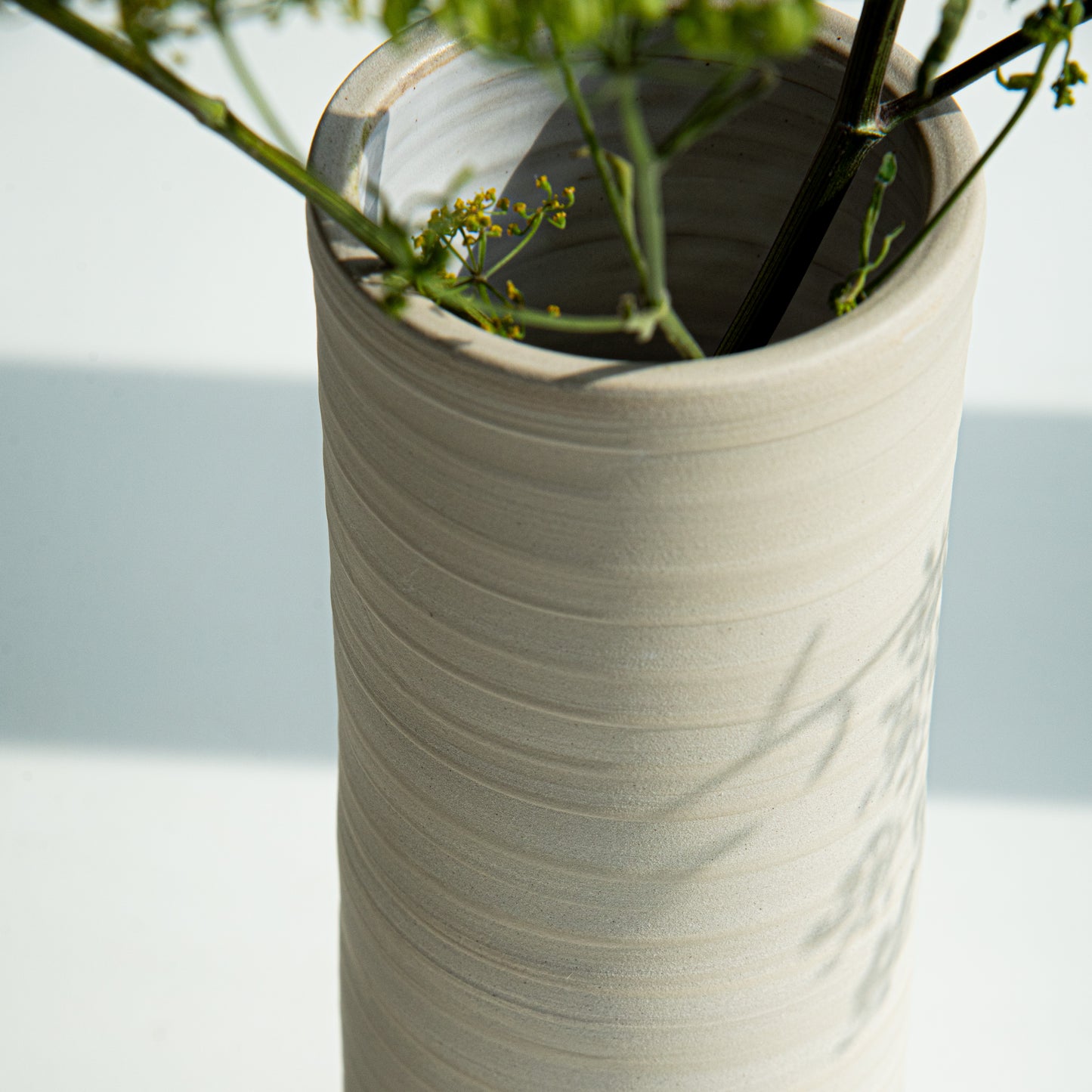 VASE WHITE XL