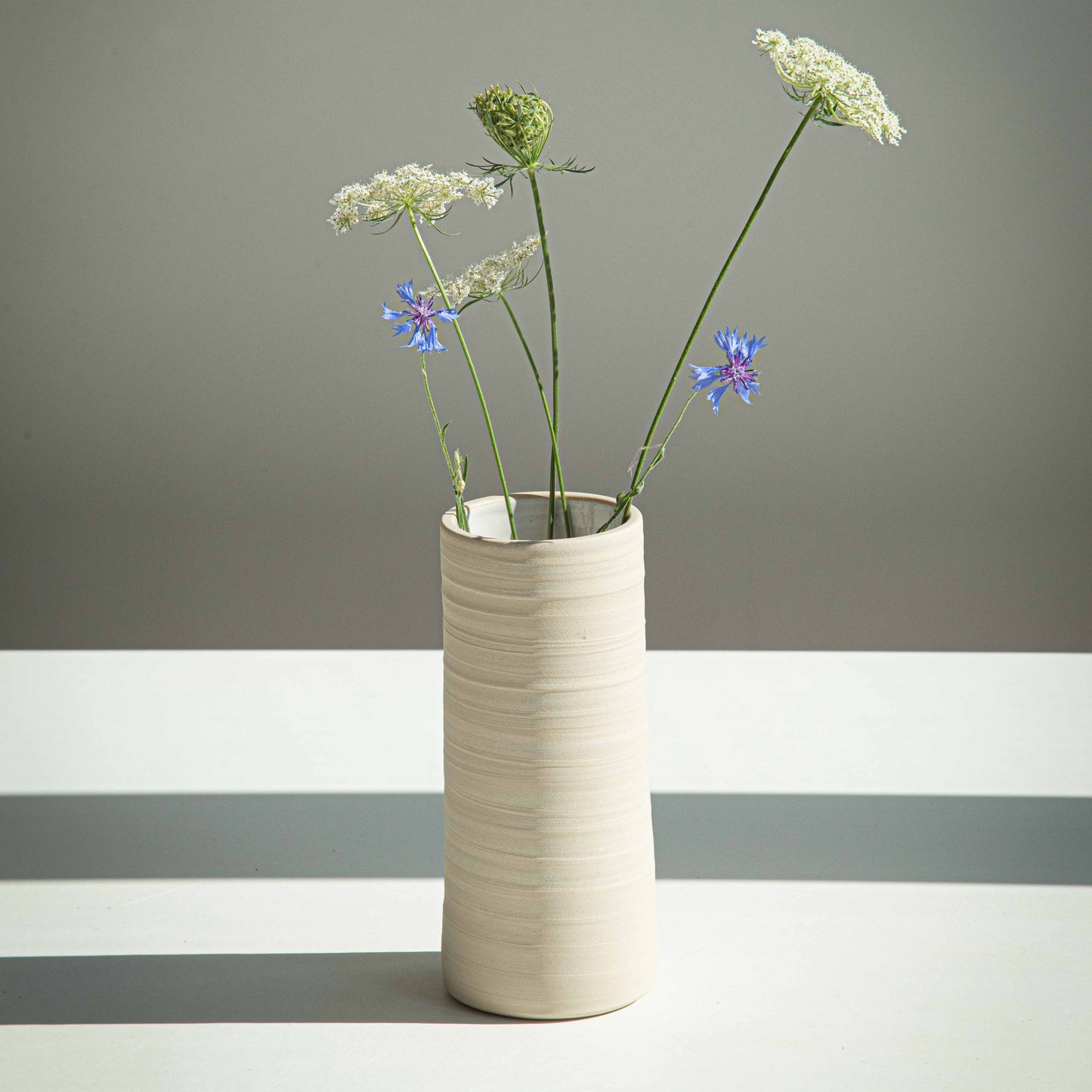 VASE WHITE M