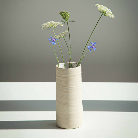 VASE WHITE