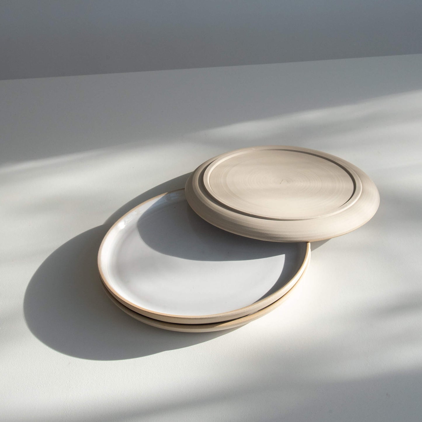 PLATE WHITE medium