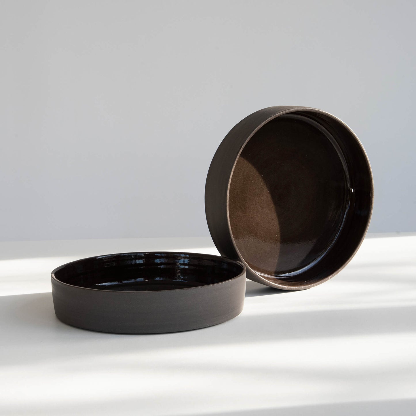 SHARING PLATE DARK GREY